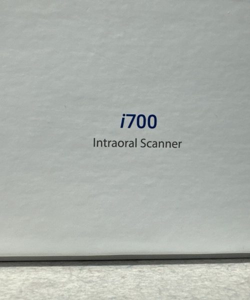 Medit i700 Intraoral Scanner